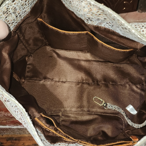 HOBO | Render Handbag - Picture 9 of 10